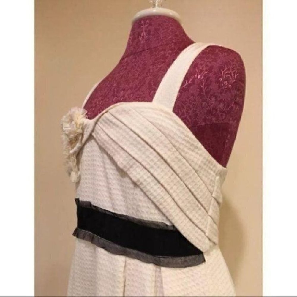Deletta Dress Beige Black Floral Size Medium - Picture 8 of 11